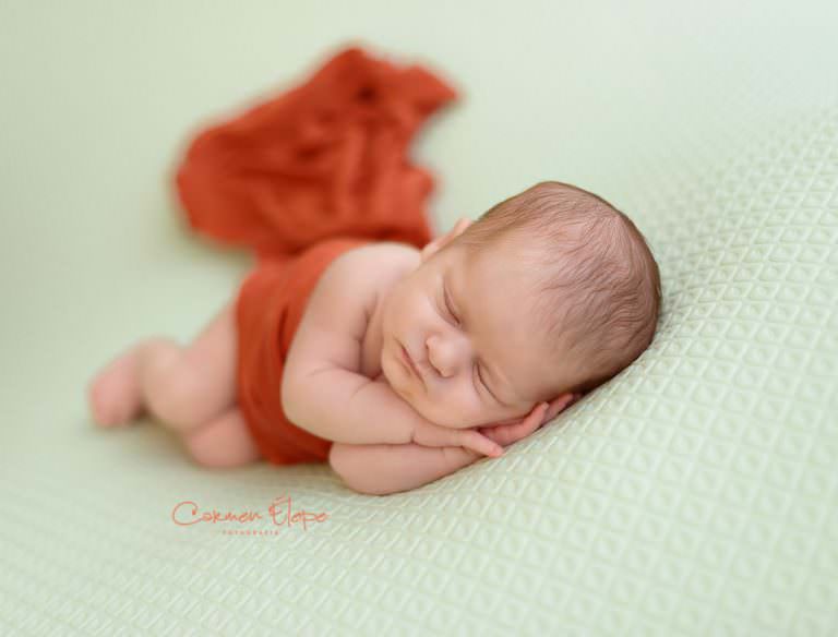 Lee más sobre el artículo Él es Ángel a sus 11 días… No lo puedo evitar, ¡adoro a mis bebés!